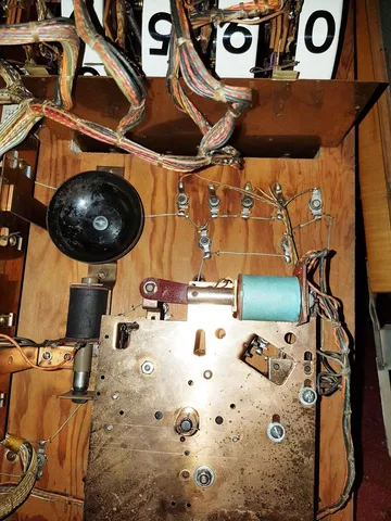 Inside Backbox - Detail*