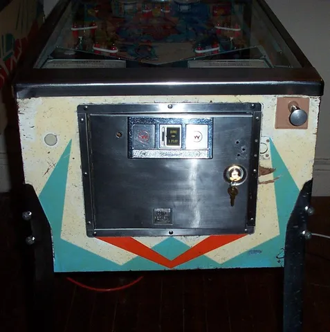 Cabinet - Front