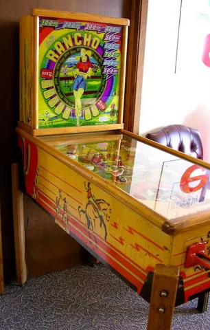 Cabinet - Left