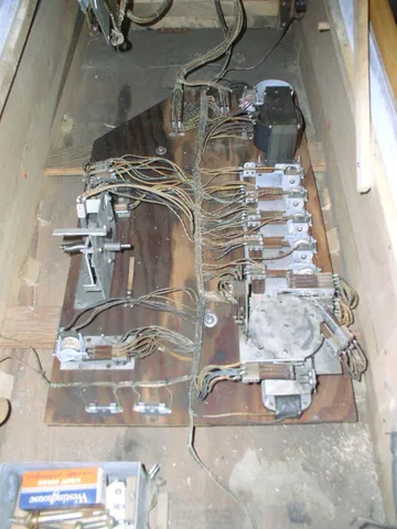 Inside Cabinet