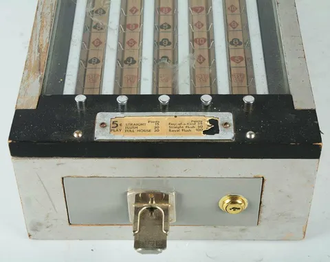 Cabinet - Front