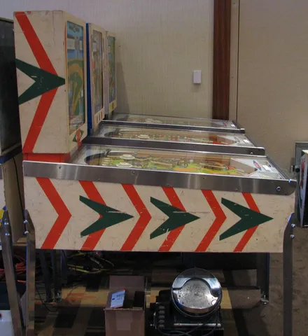 Sample Game - Cabinet - Left*