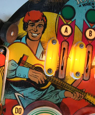 Illuminated Playfield - Detail