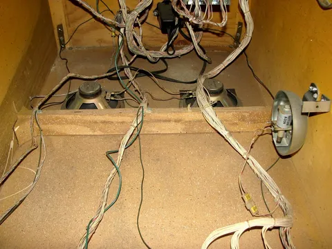 Inside Cabinet