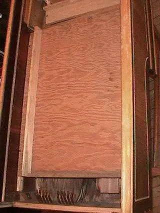 Ball Return Board