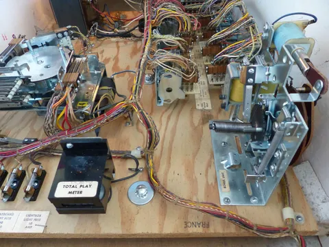 Sample Game - Inside Cabinet - Detail*