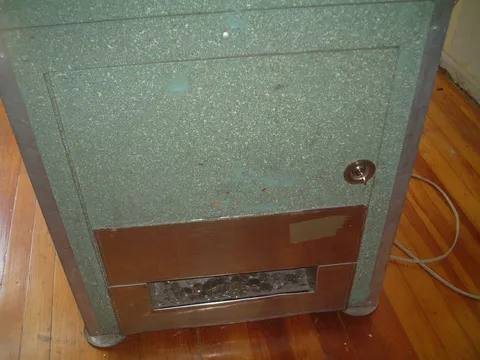 Cabinet - Payout Tray