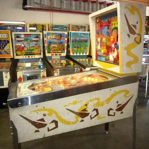 Cabinet - Right