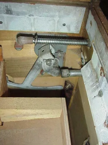 Ball Lift Mechanism
