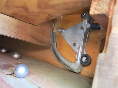 Ball Lift Mechanism