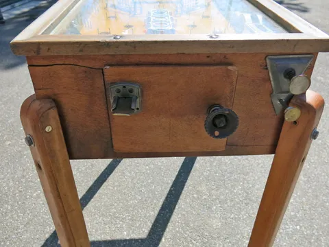 Cabinet - Front
