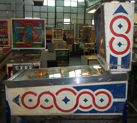 Cabinet - Right