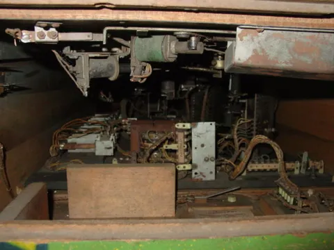 Inside Cabinet