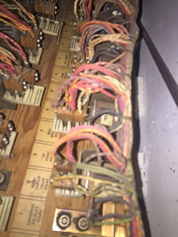 Inside Cabinet - Detail