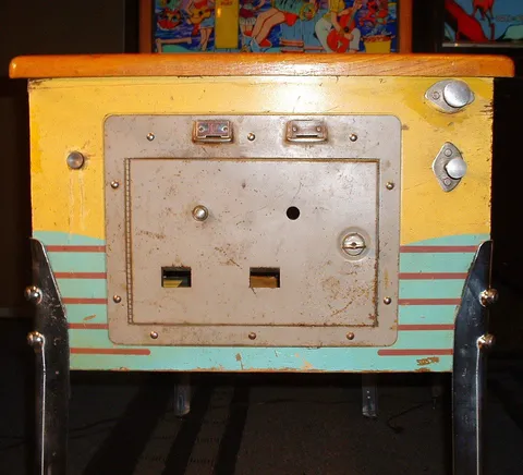 Cabinet - Front