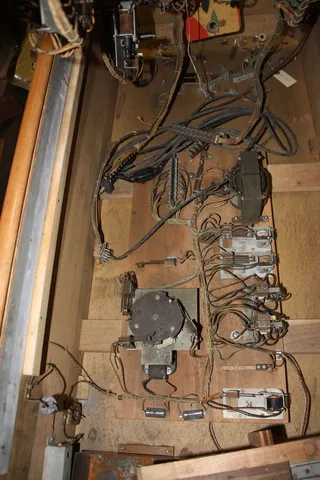 Inside Cabinet