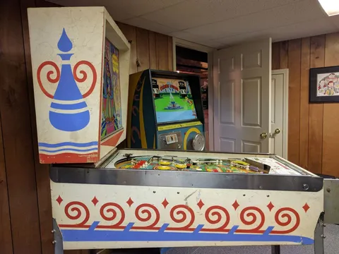 Cabinet - Left*