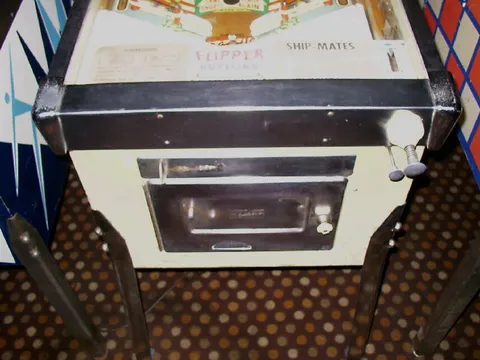 Cabinet - Front