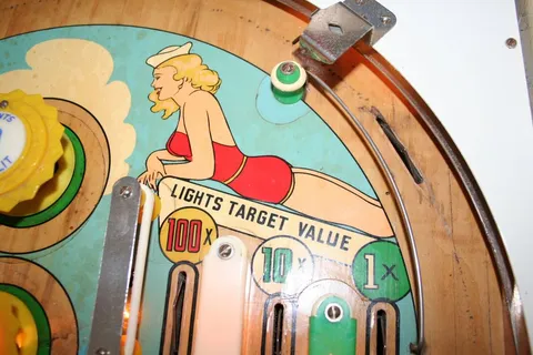 Playfield - Detail