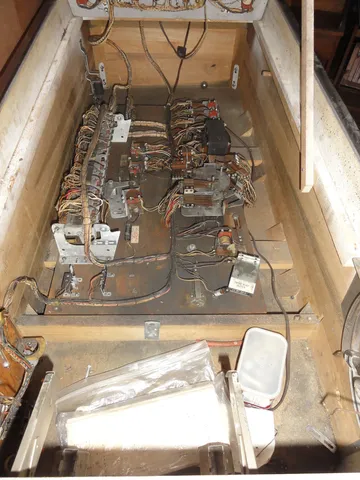 Inside Cabinet