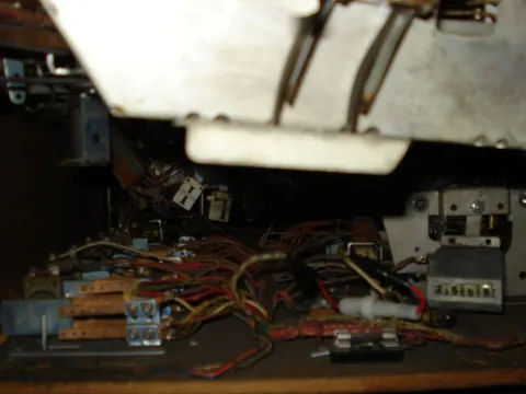 Sample Game - Inside Cabinet*