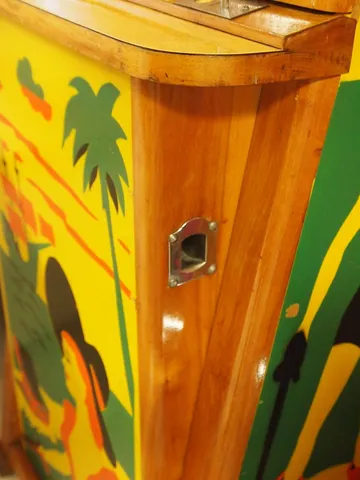 Cabinet - Detail