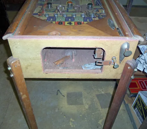 Cabinet - Front