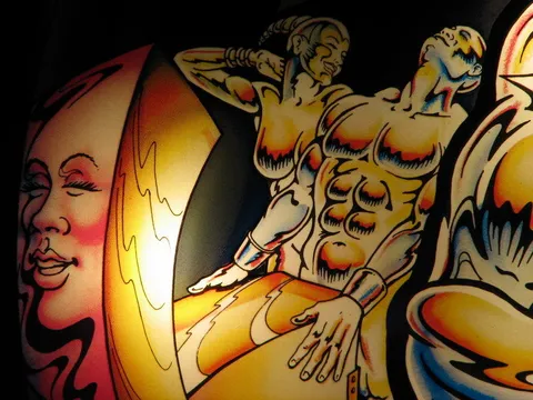 Illuminated Backglass - Detail