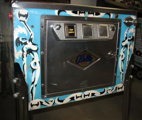 Cabinet - Front