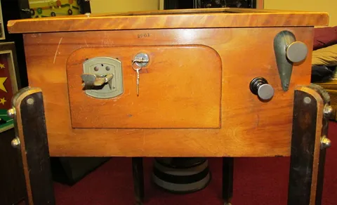 Cabinet - Front*