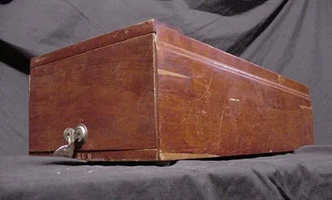 Cabinet - Left