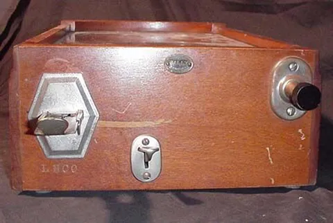 Cabinet - Front