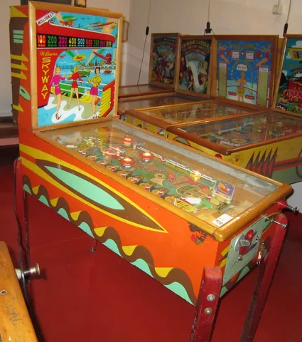 Cabinet - Left