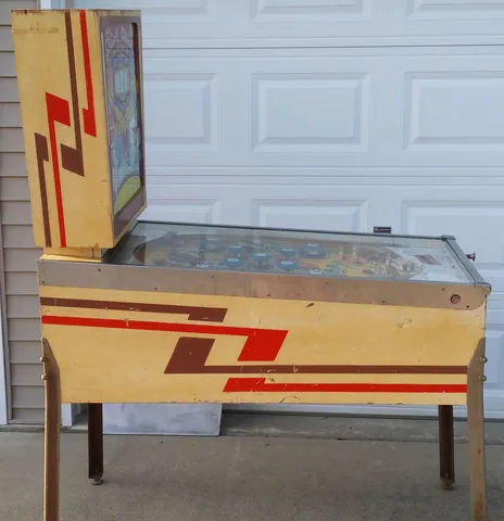 Sample Game - Cabinet - Left*