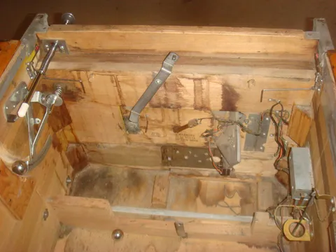 'Deluxe' Inside Cabinet