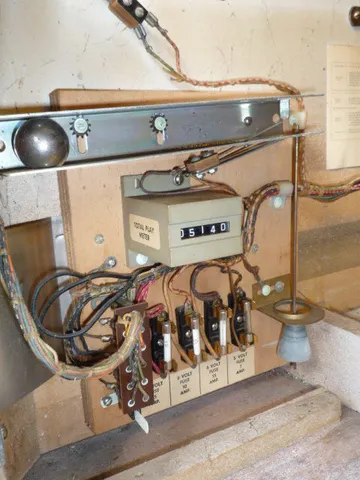 Inside Cabinet - Detail