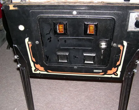 Cabinet - Front