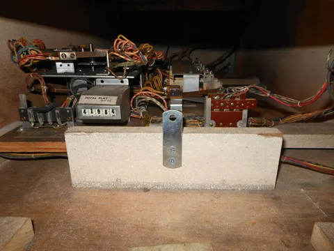 Inside Cabinet*