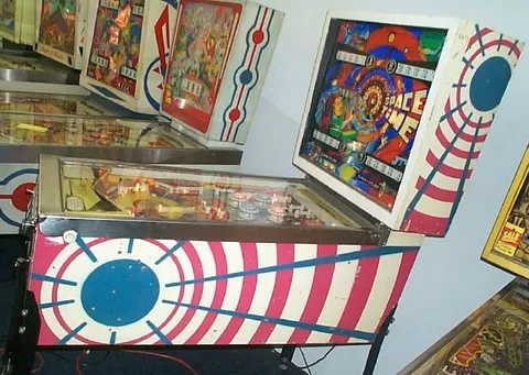 Cabinet - Right