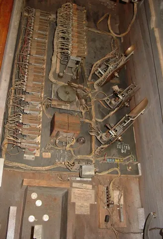 Inside Cabinet