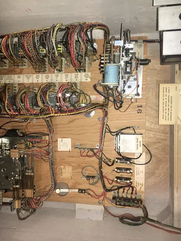 Sample Game - Inside Cabinet - Front*
