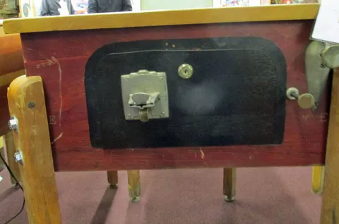 Cabinet - Front
