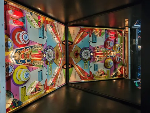 Illuminated Playfield and Reflection
