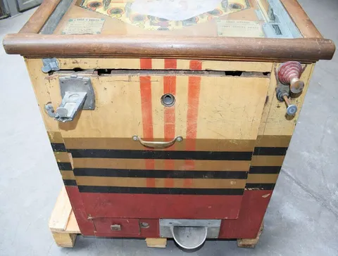 Cabinet - Front