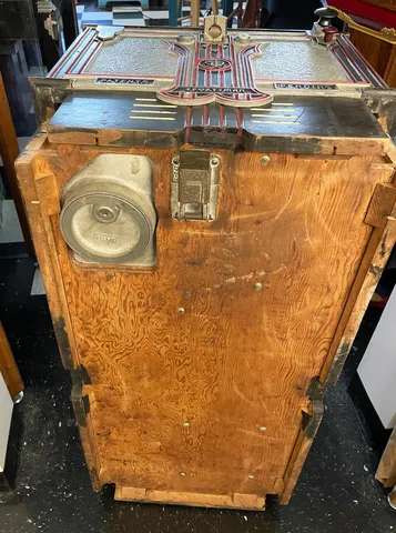 Cabinet - Bottom