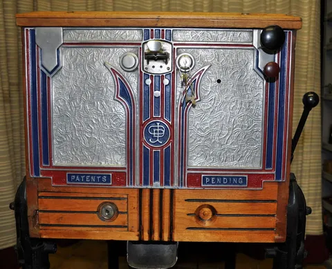 Cabinet - Front*