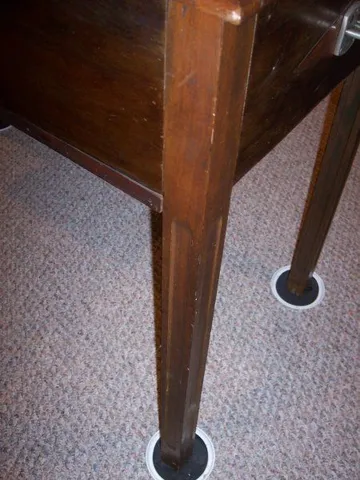 Cabinet - Detail*