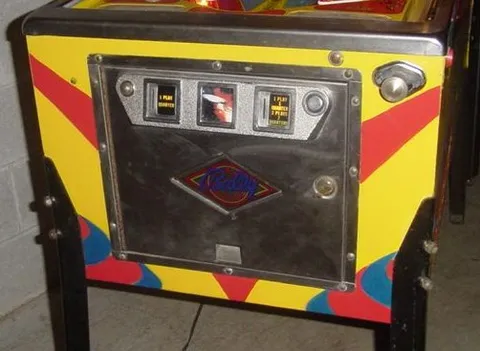 Cabinet - Front