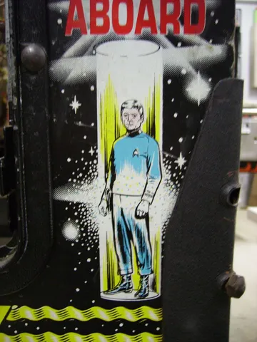 Front Cabinet - Detail