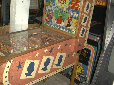 Cabinet - Right